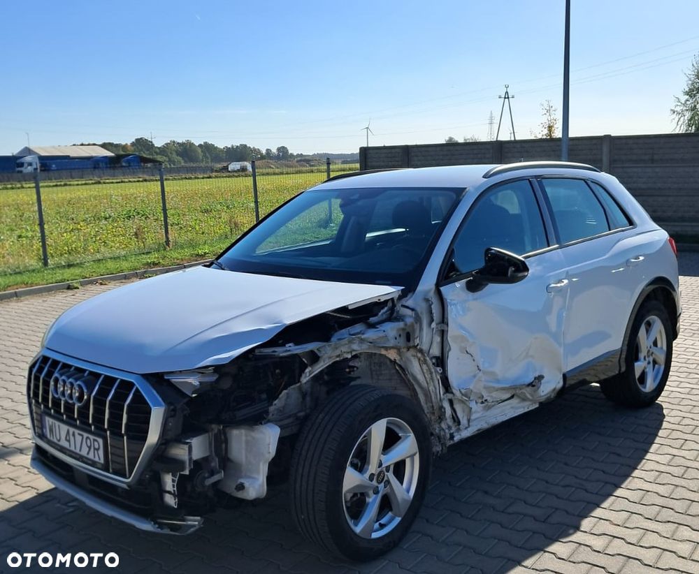 Audi Q3 2023 photo 5
