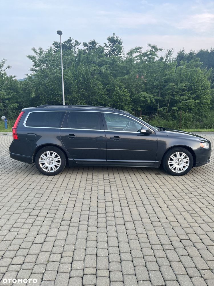 Volvo V70 2.0 - 9