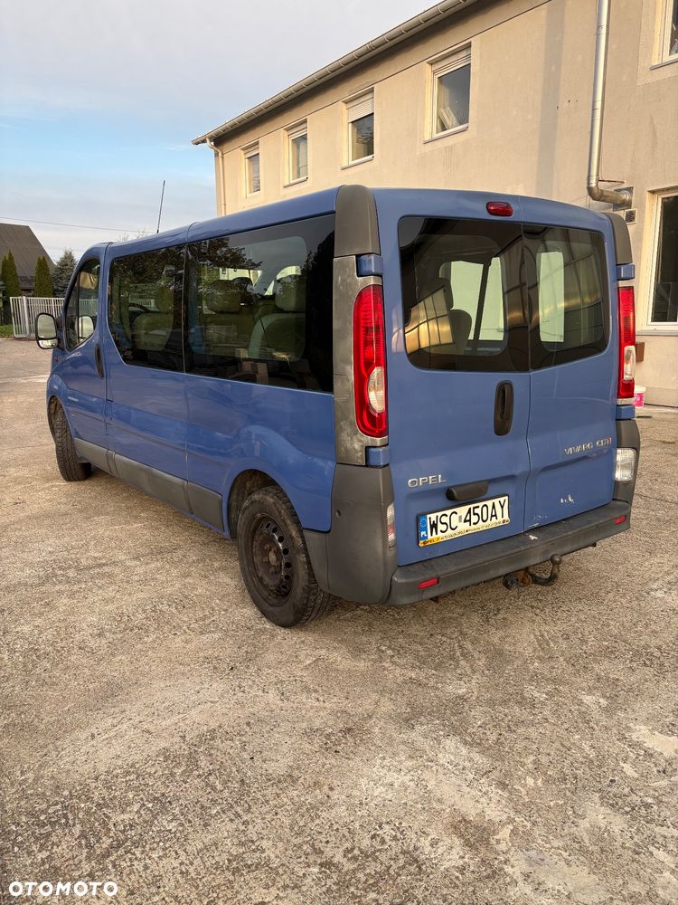 Opel Vivaro - 2