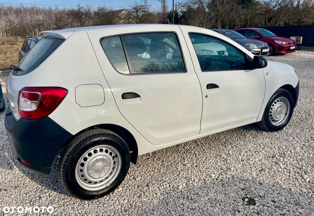 Dacia Sandero 1.2 16V - 19