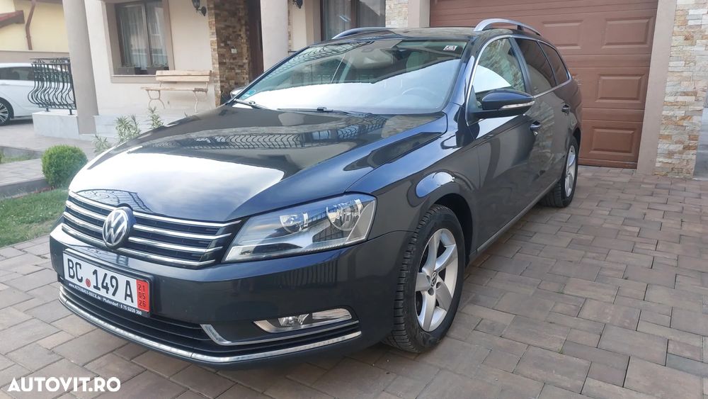 Volkswagen Passat 2.0 TDI DSG BlueMotion Technology Comfortline - 1