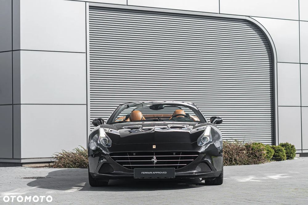 Ferrari California T - 9
