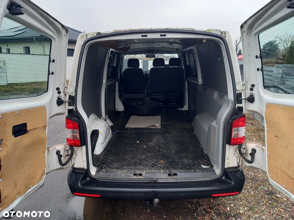 Volkswagen Transporter - 12