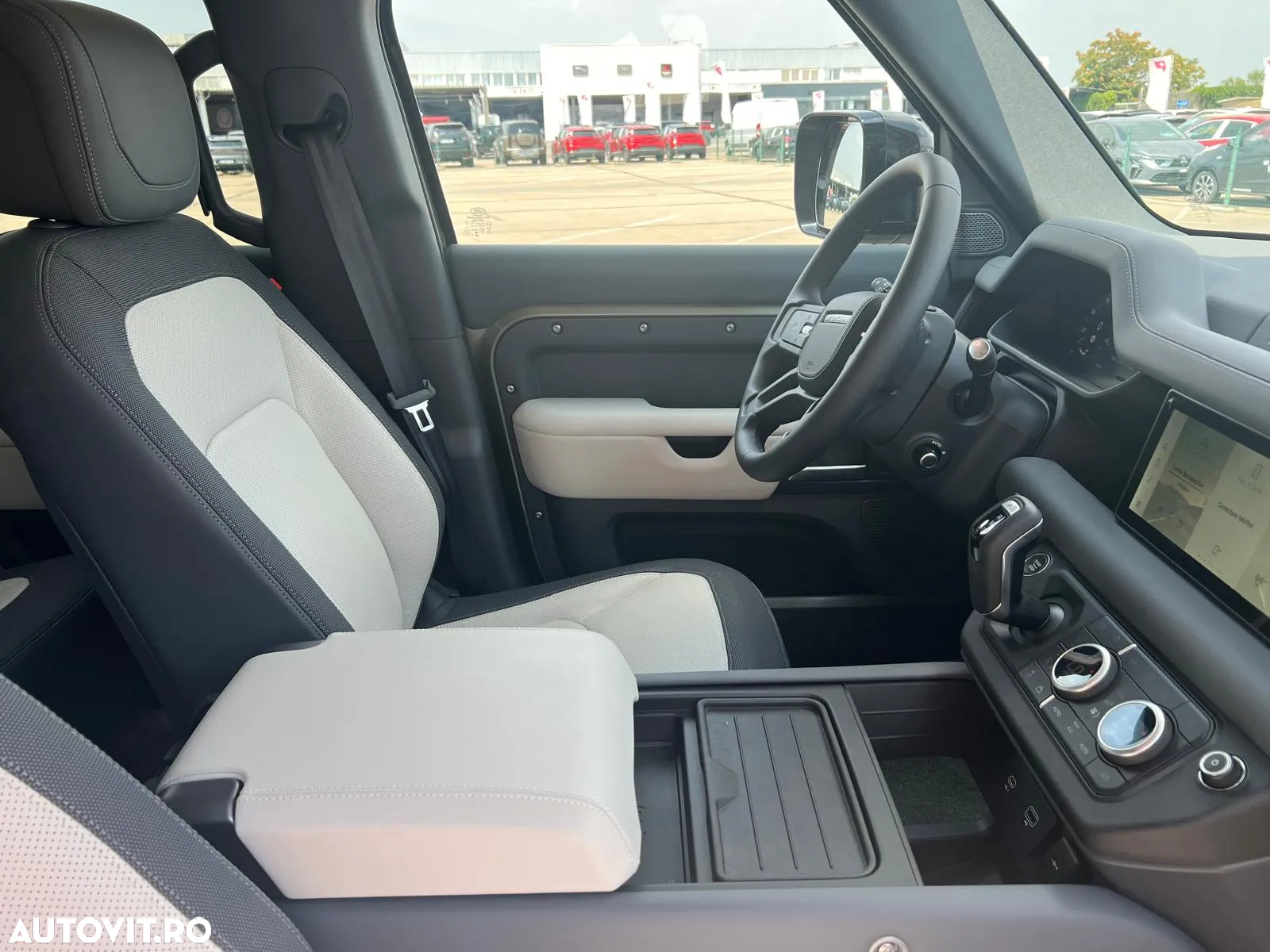 Land Rover Defender 110 3.0D 250 MHEV X-Dynamic SE - 5