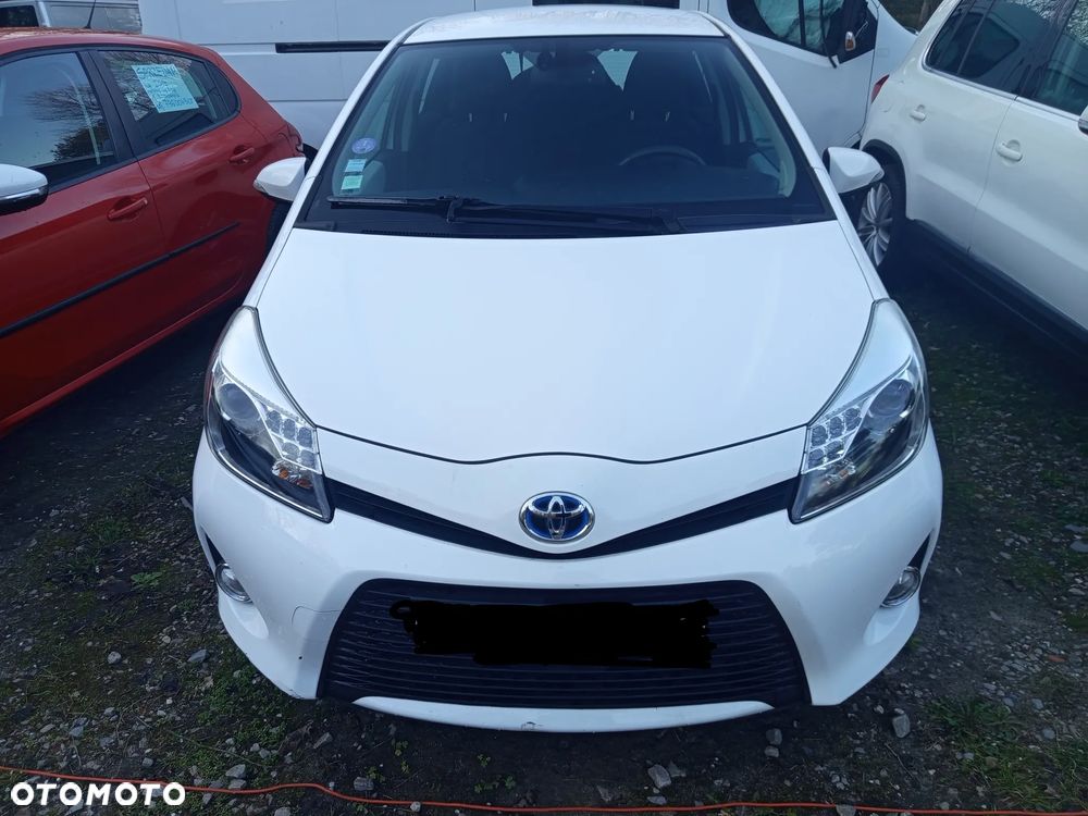 Toyota Yaris - 1
