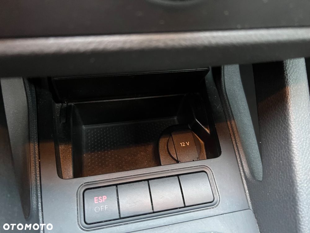 Volkswagen Golf 1.4 Goal - 22