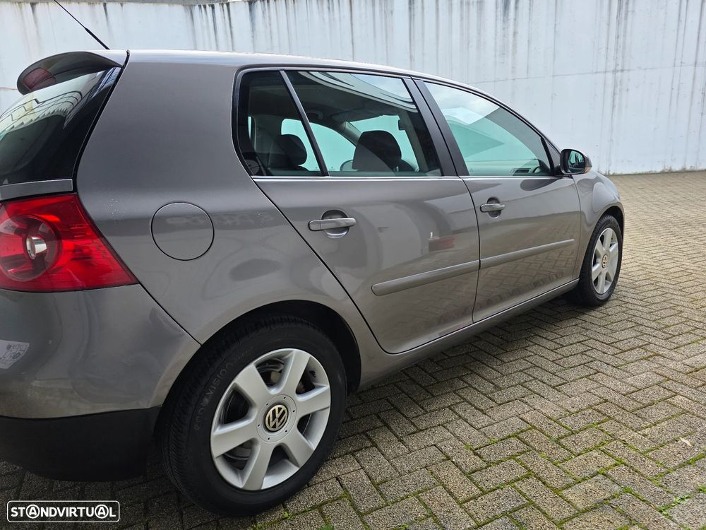 VW Golf 1.9 TDi GT Sport DSG - 30