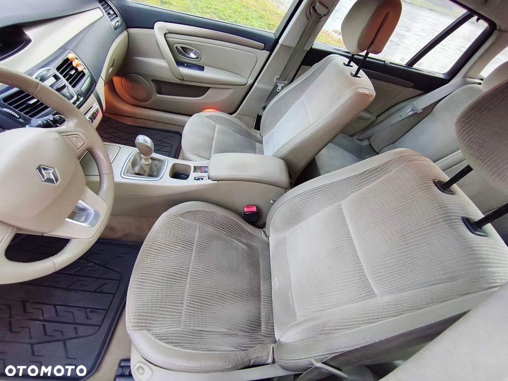 Renault Laguna 2.0 DCi Luxe Privilege - 7