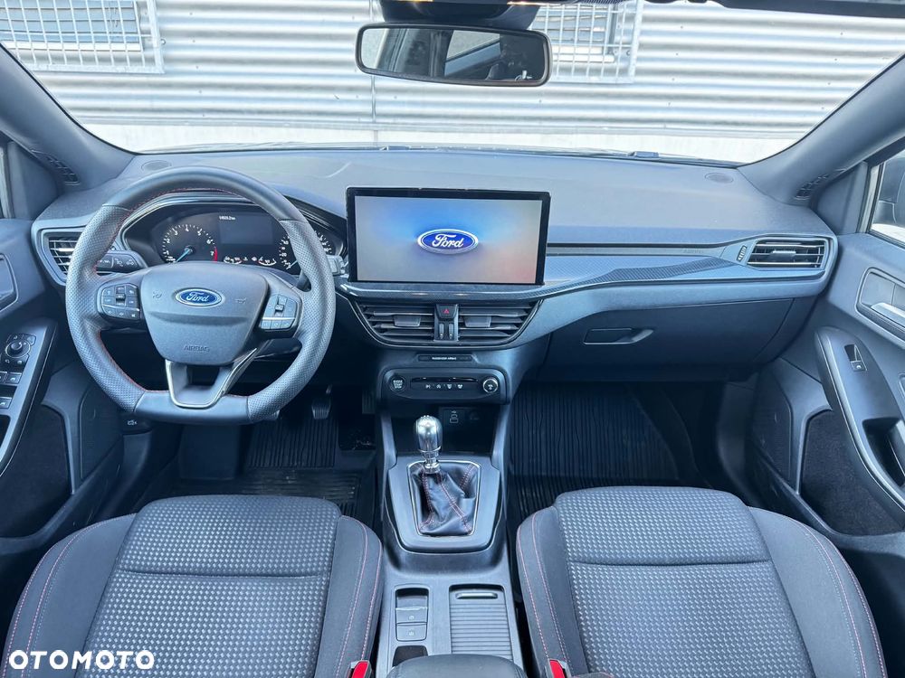 Ford Focus - 7