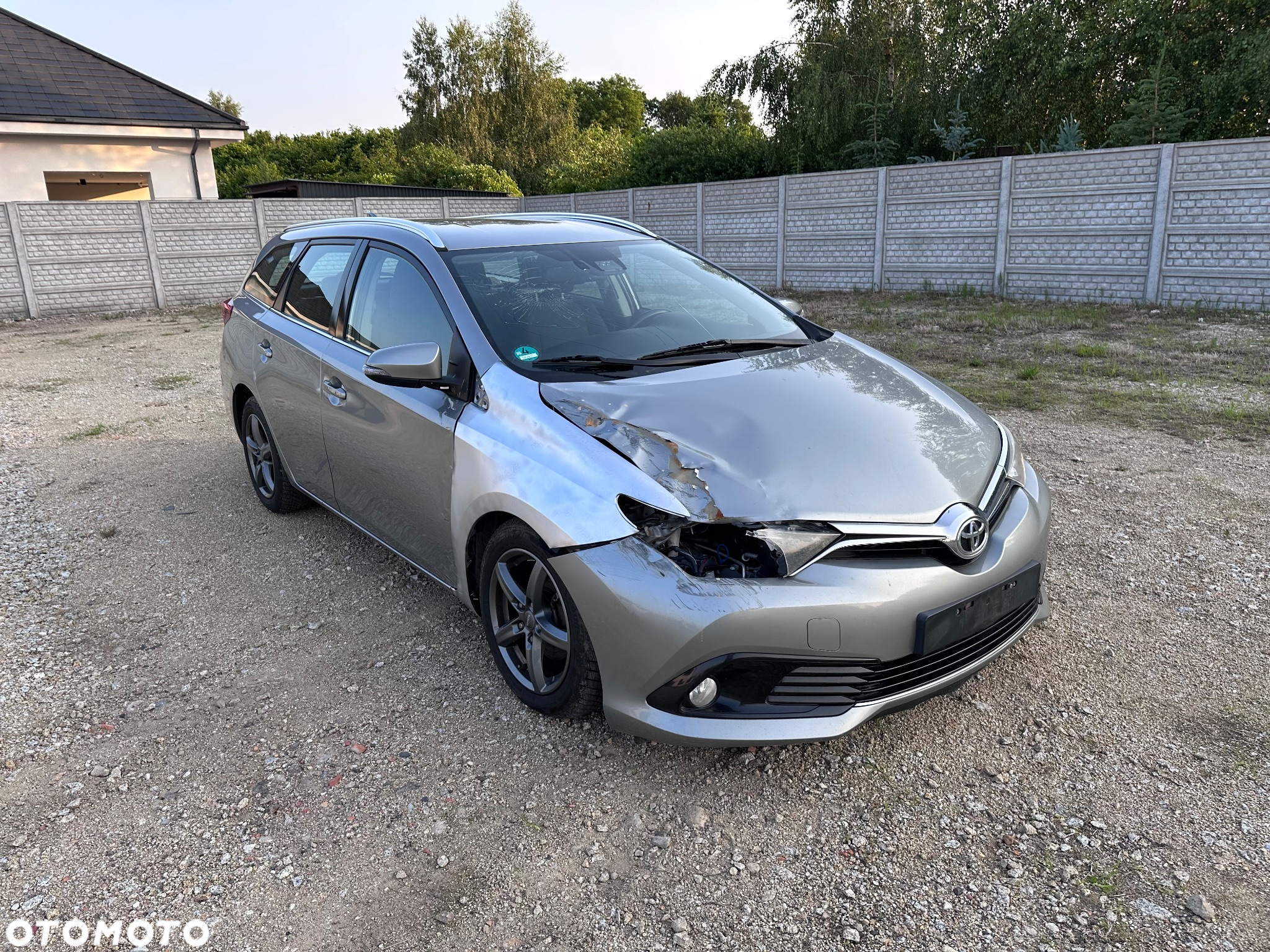 Toyota Auris 1.6 D-4D Comfort - 3
