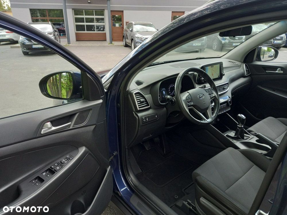 Hyundai Tucson 1.6 GDI BlueDrive Design 2WD - 27