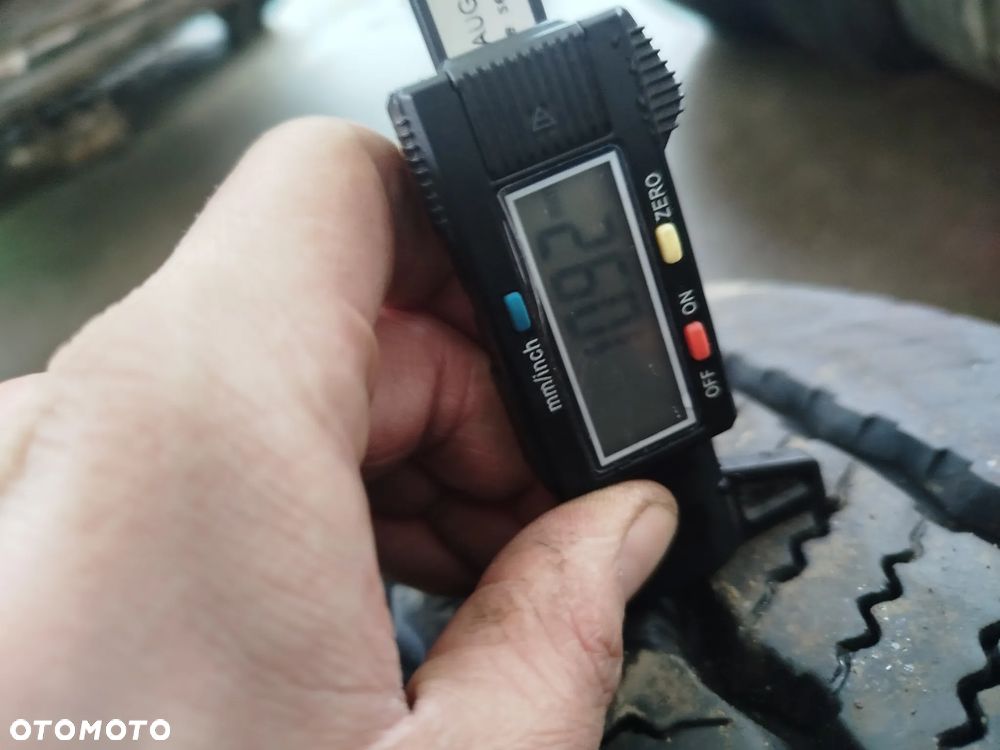 315/80R22.5 154L Continental HS3 2szt. bez napraw. - 4