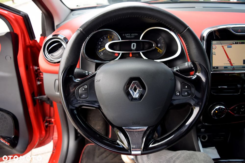 Renault Clio TCe 90 Paris - 18