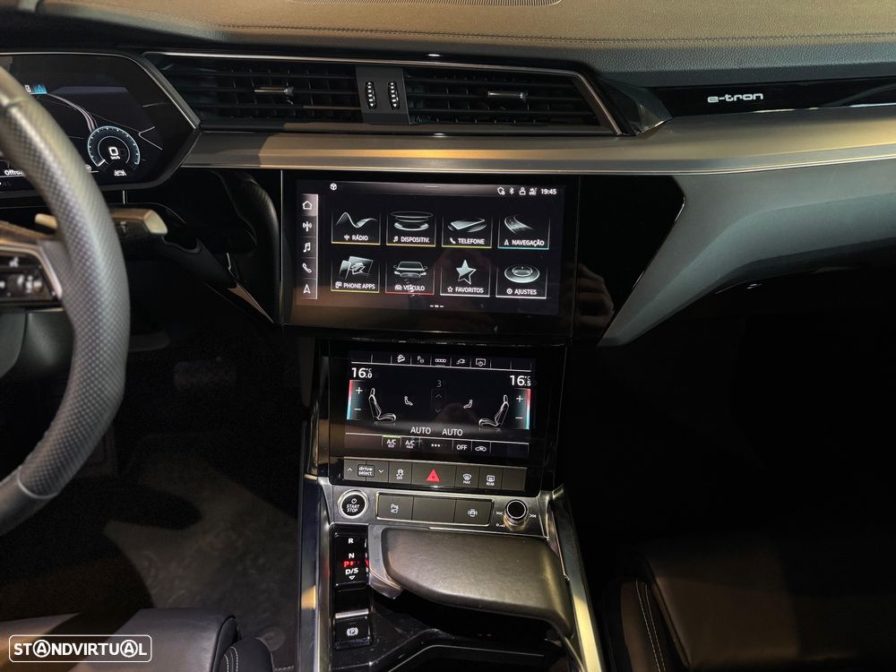 Audi e-tron Sportback 55 quattro S line - 18