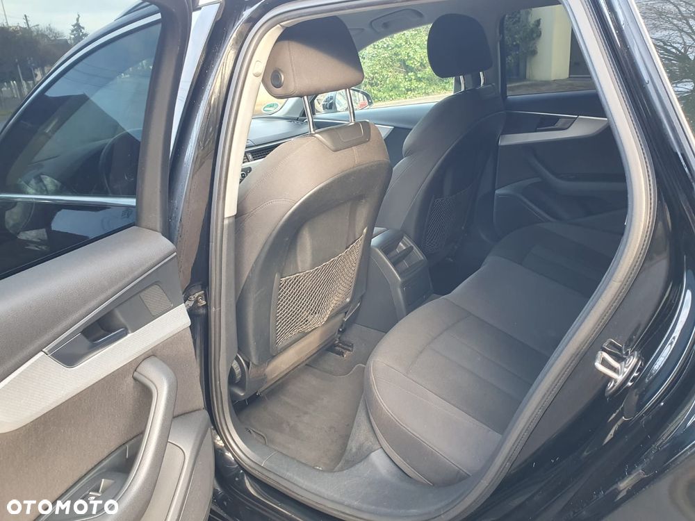 Audi A4 Avant 2.0 TDI ultra S tronic - 14