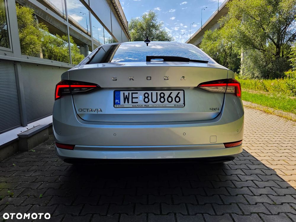 Skoda Octavia 2.0 TSI 4x4 Style DSG - 35