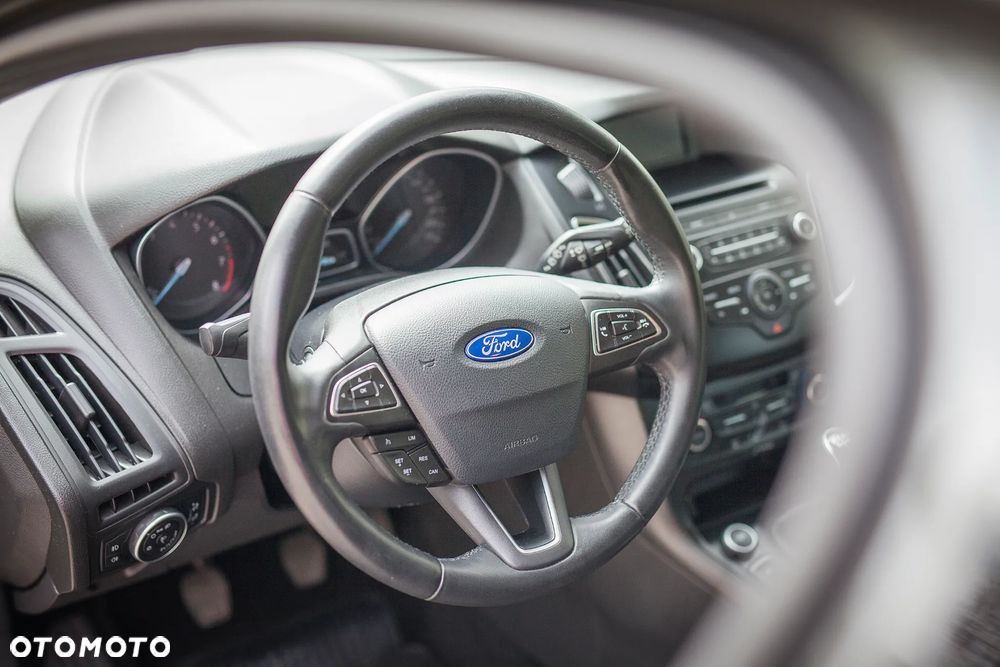 Ford Focus 1.0 EcoBoost Trend ASS - 22