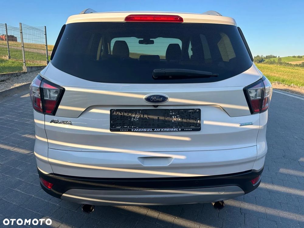 Ford Kuga 1.5 EcoBoost 4x4 Titanium - 5