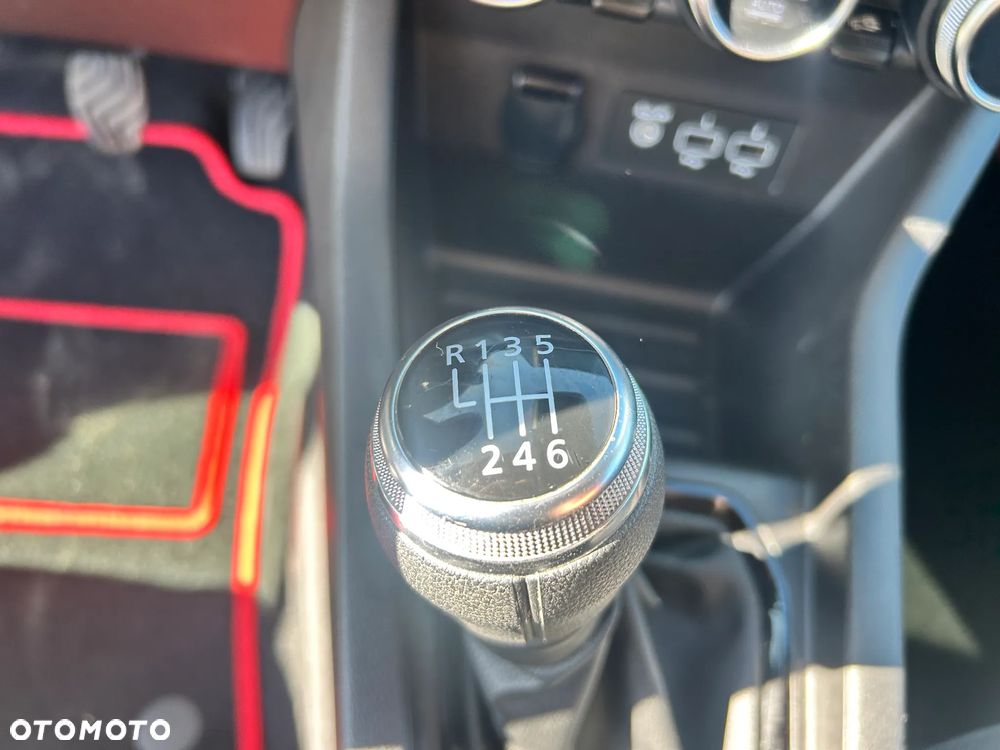 Renault Clio 1.0 TCe Intens - 15