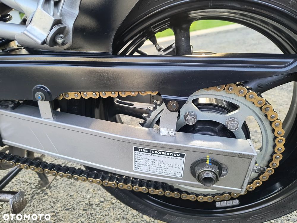 Yamaha FZ6 - 24