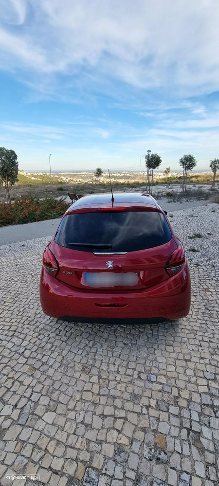 Peugeot 208 1.2 PureTech Style - 9