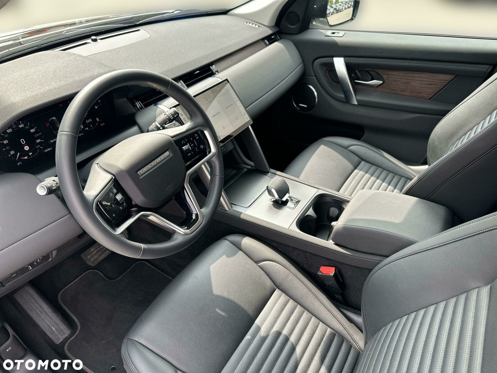 Land Rover Discovery Sport - 14