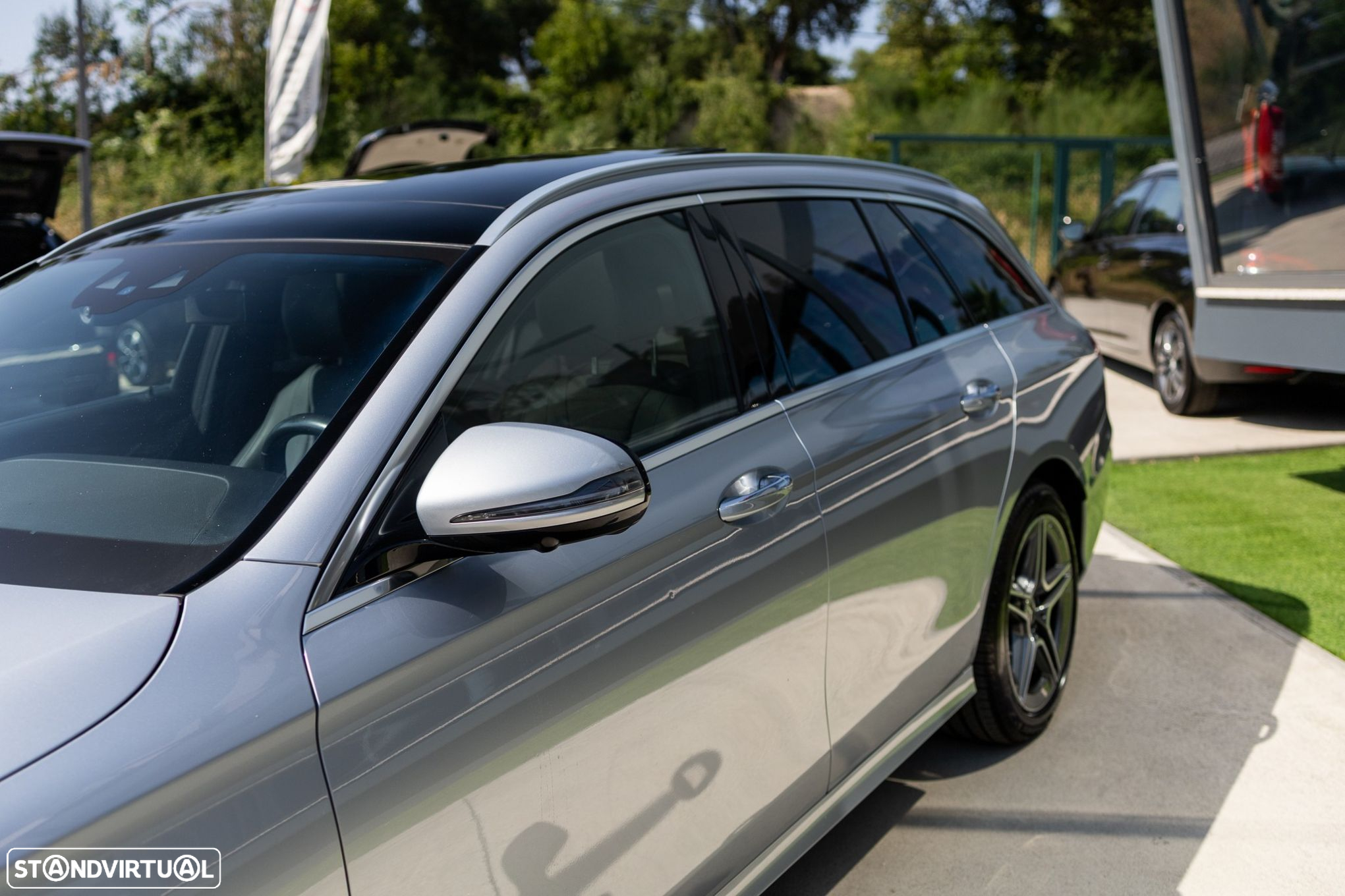 Mercedes-Benz E 300 - 22