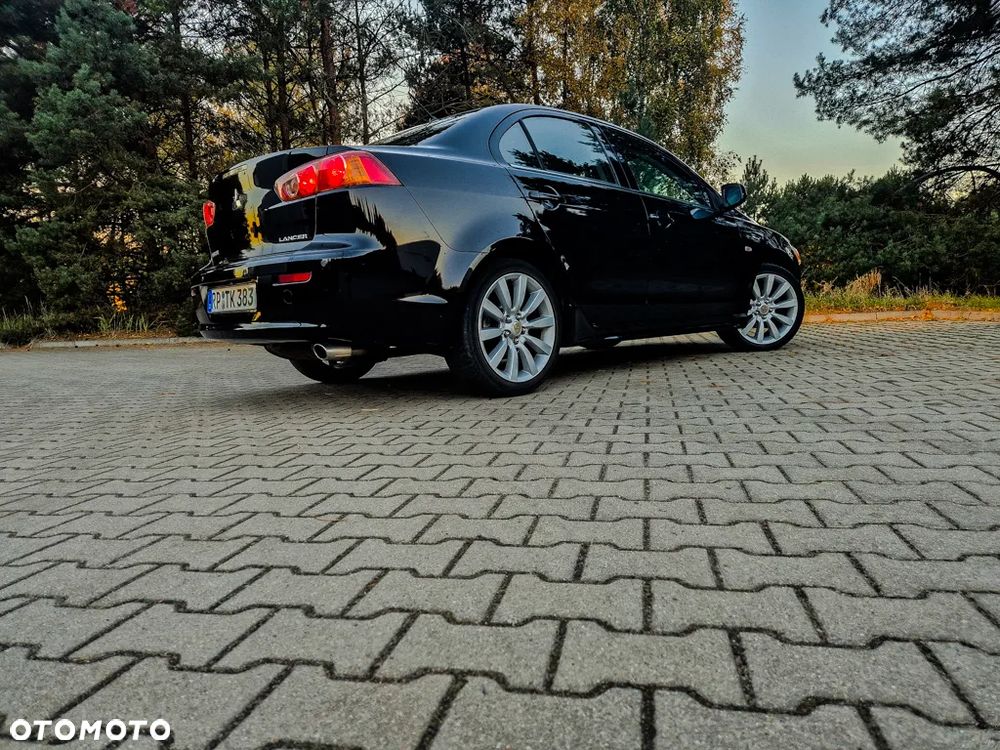 Mitsubishi Lancer - 21