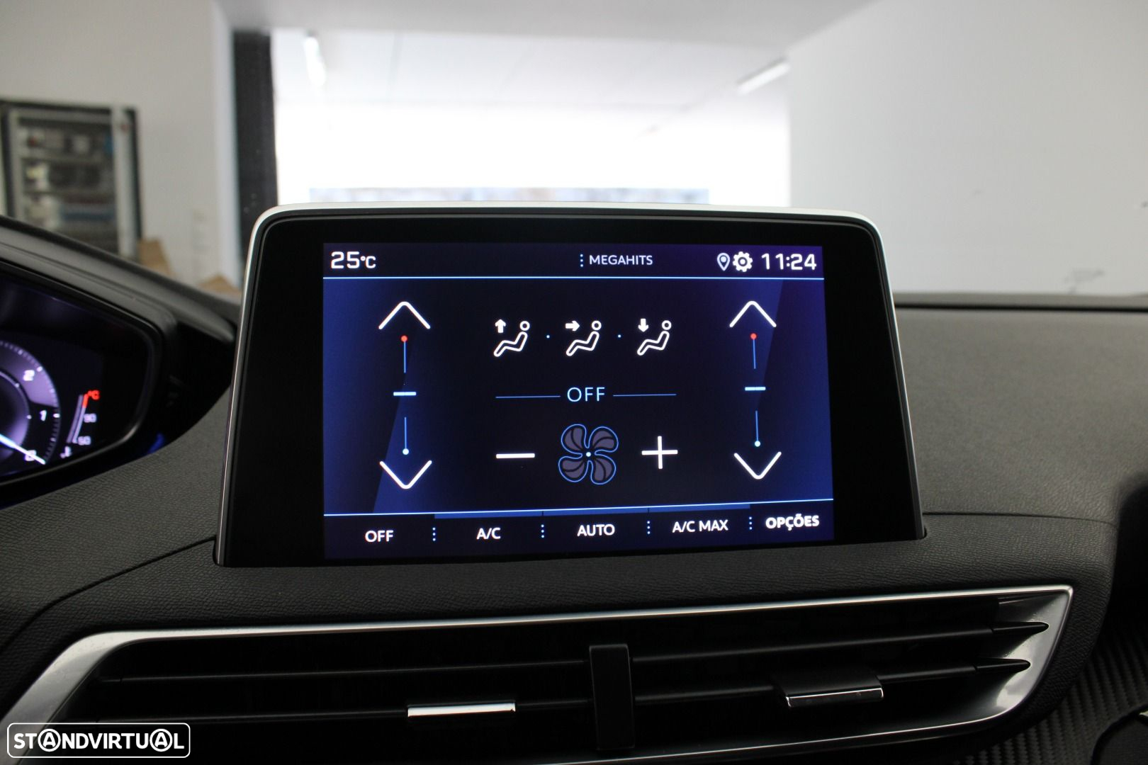 Peugeot 3008 1.5 BlueHDi Active - 16