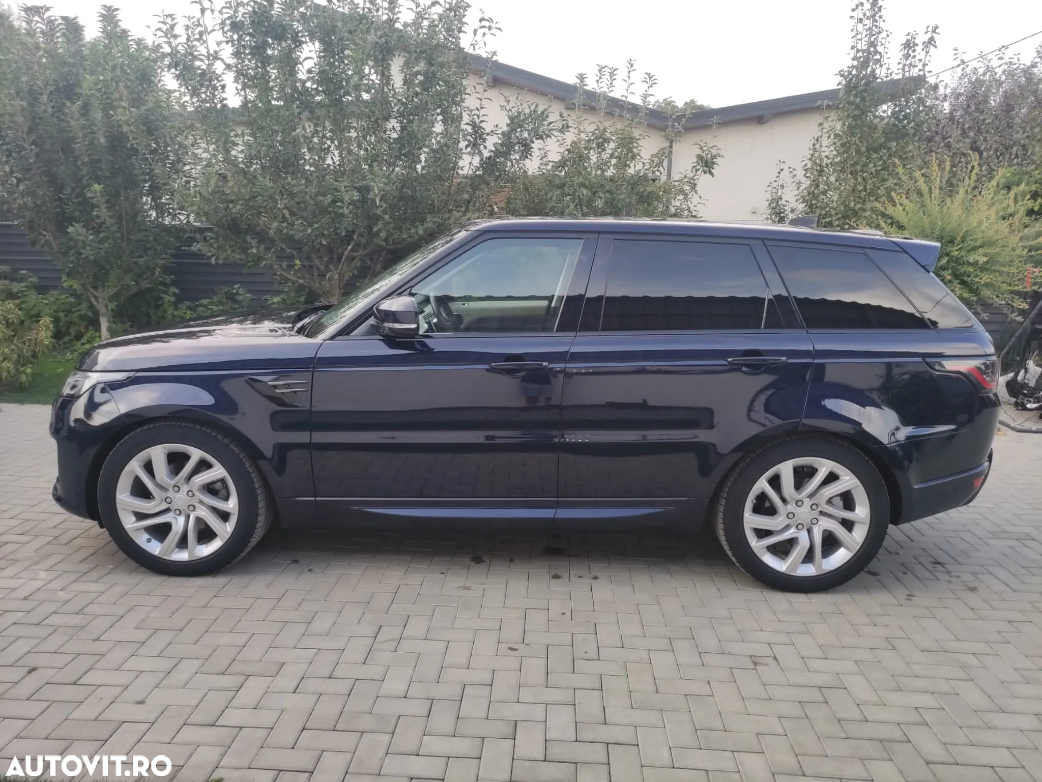 Land Rover Range Rover Sport 3.0 SDV6 HSE Dynamic - 4