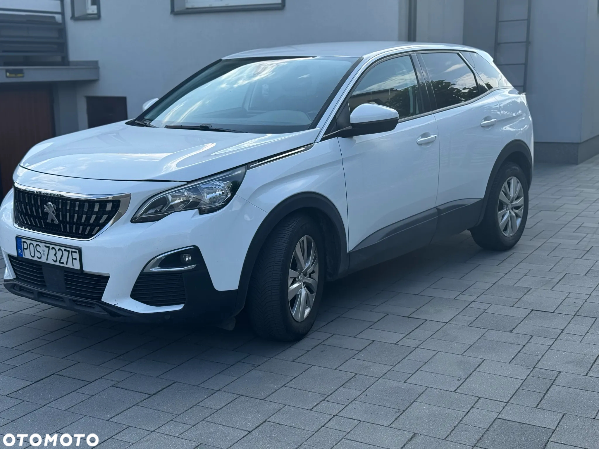 Peugeot 3008 1.5 BlueHDi Active Pack S&S EAT8 - 2