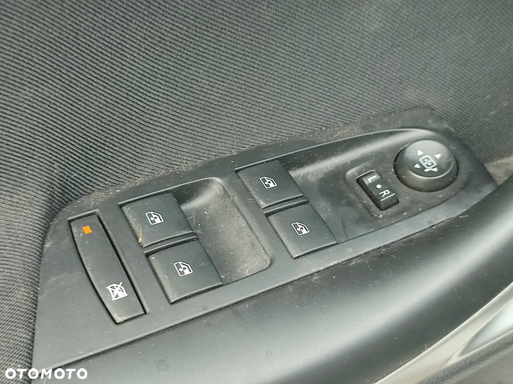 Opel Astra 1.2 Turbo Elegance - 20