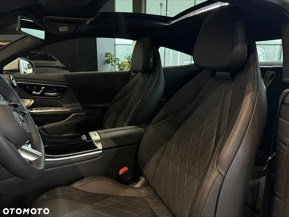 Mercedes-Benz CLE - 8