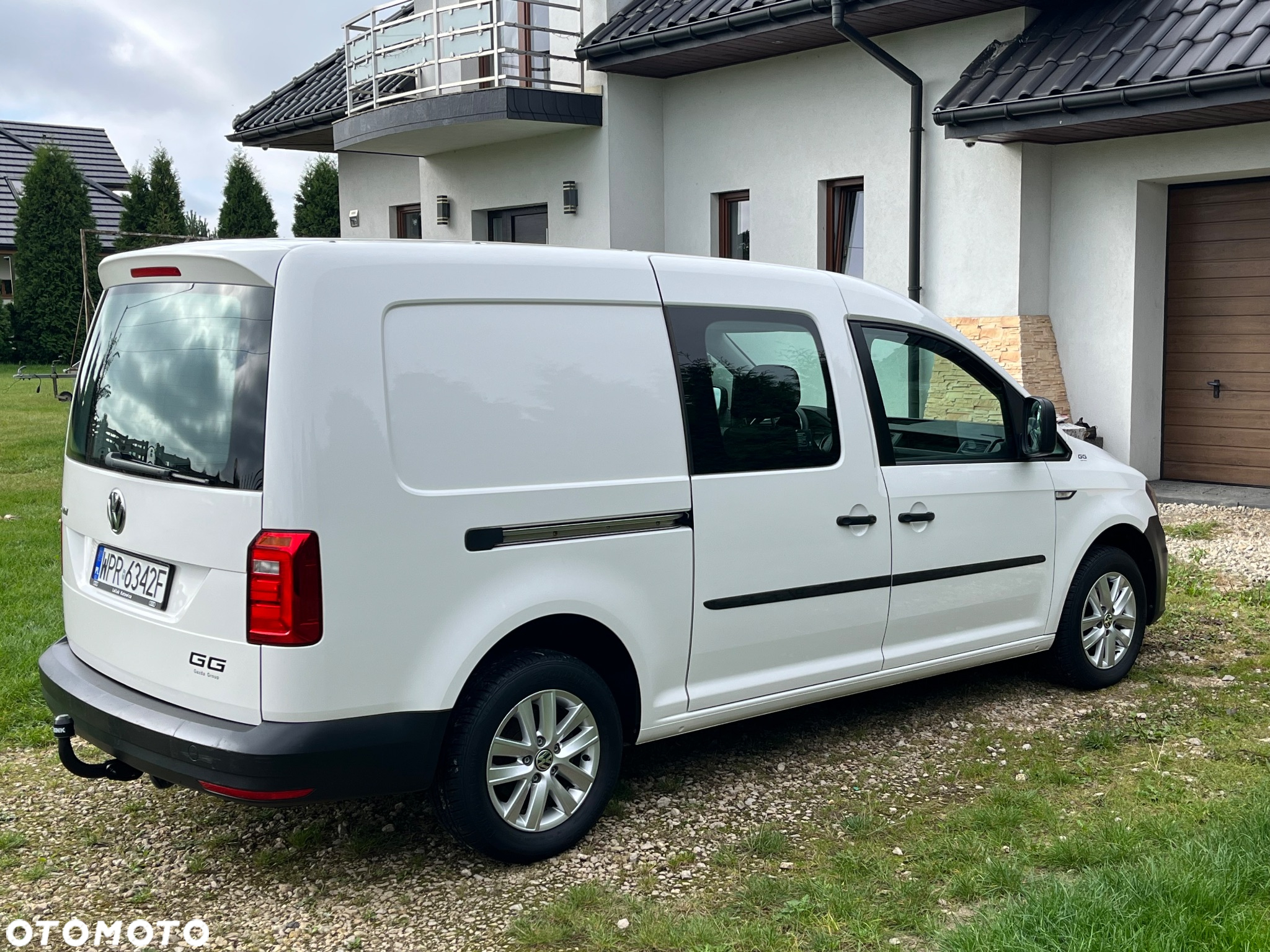 Volkswagen Caddy Maxi 2.0 TDI Comfortline - 9