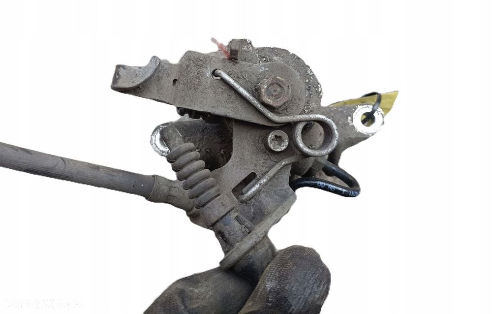 VOLKSWAGEN GOLF VI 6 08-16 r. ZACISK HAMULCOWY PRAWY TYŁ TRW * - 2