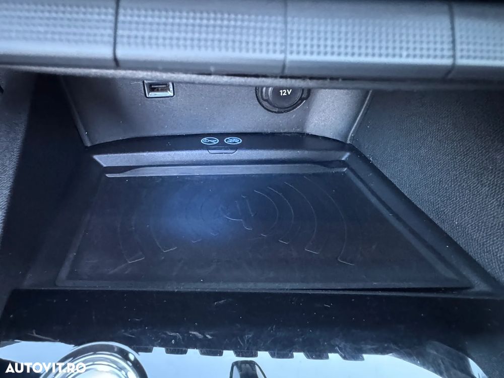 Peugeot 3008 1.2 PureTech 130 EAT8 Allure Pack - 24