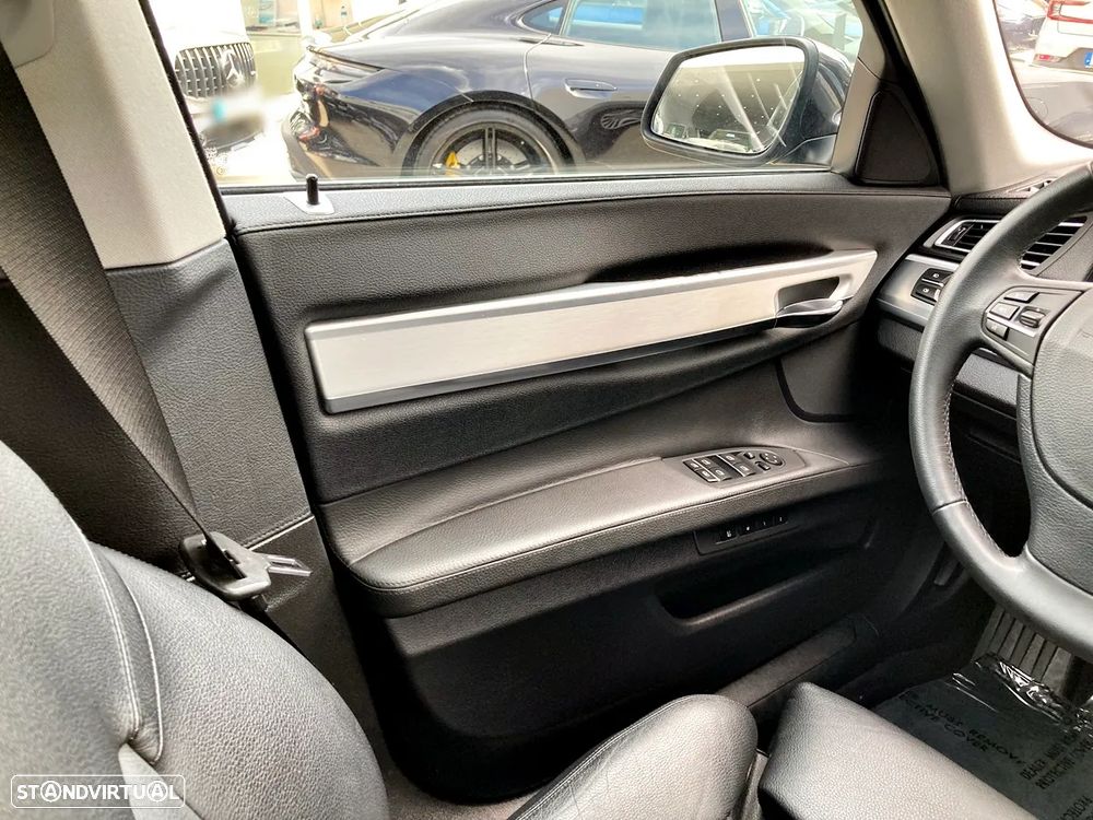 BMW 750 Li xDrive - 12