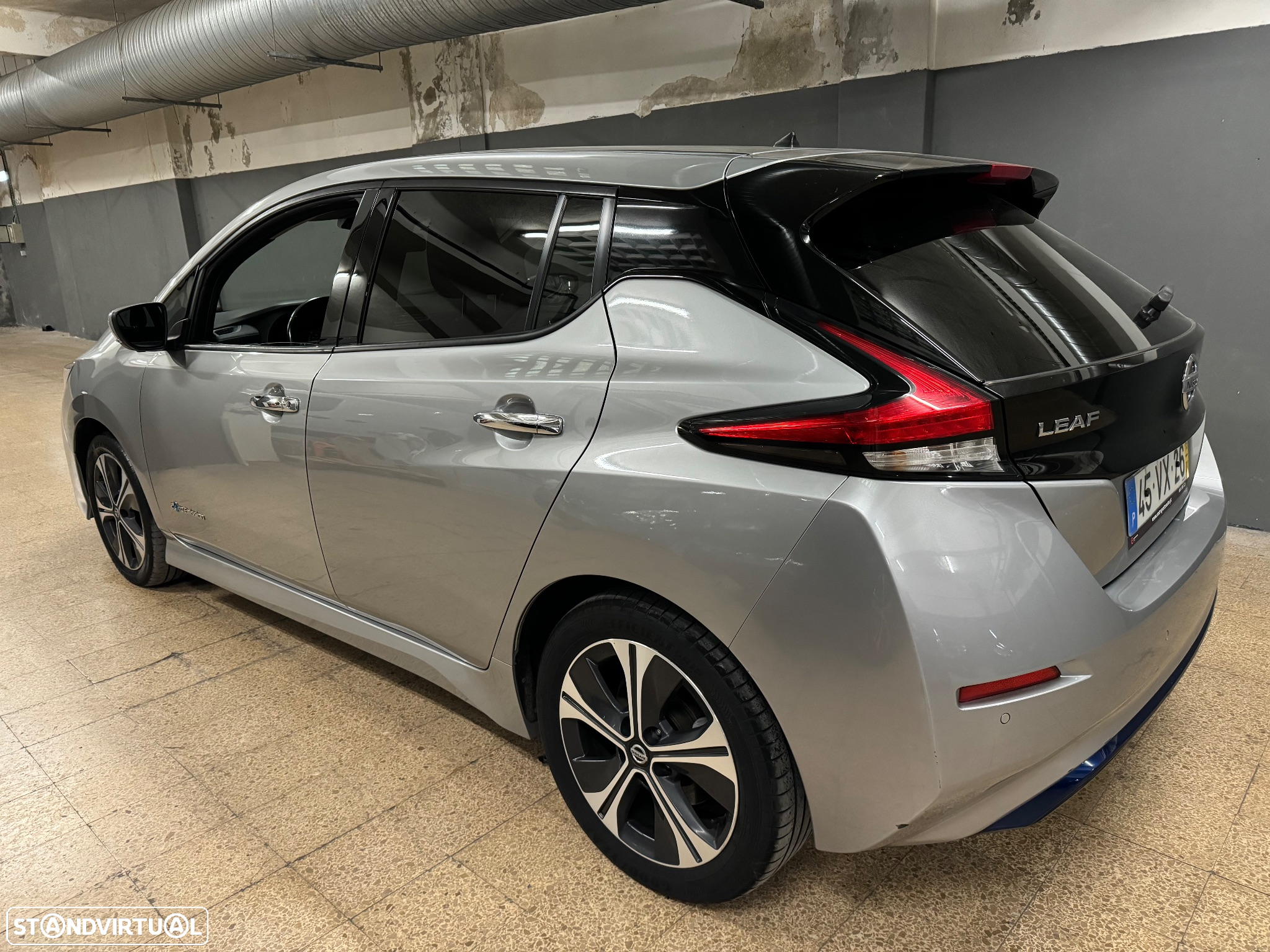 Nissan Leaf N-Connecta Two Tone - 6