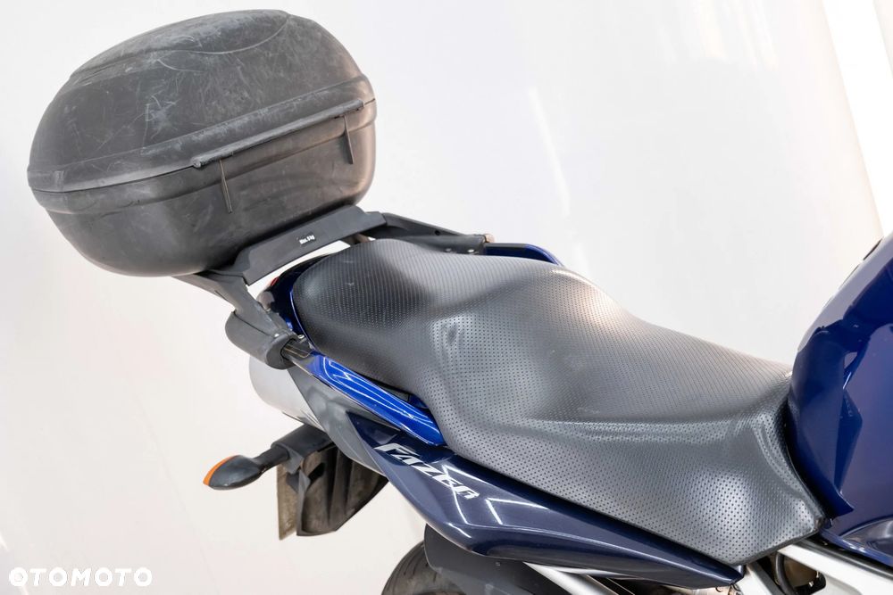 Yamaha FZ6 - 19