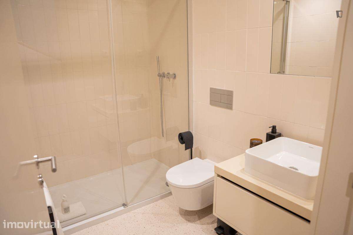 Apartamento com 1 quartos - localizado em Santo Ildefonso Porto - Grande imagem: 4/42