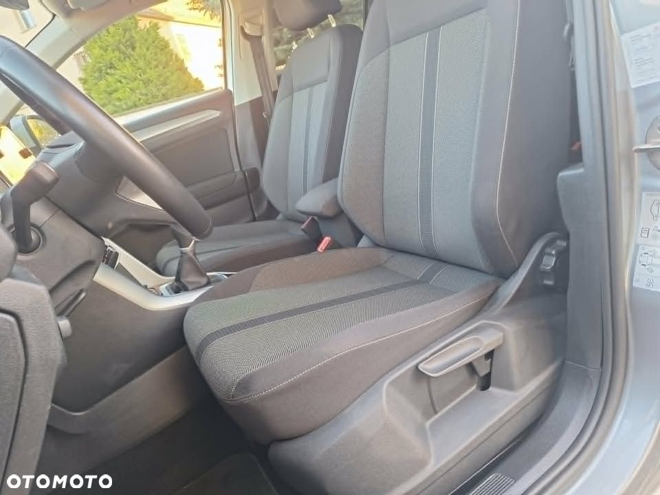 Volkswagen T-Roc - 9