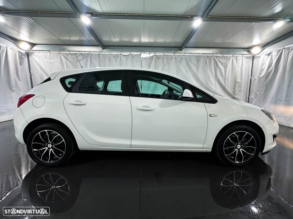 Opel Astra 1.6 CDTI Cosmo S/S J18 - 12