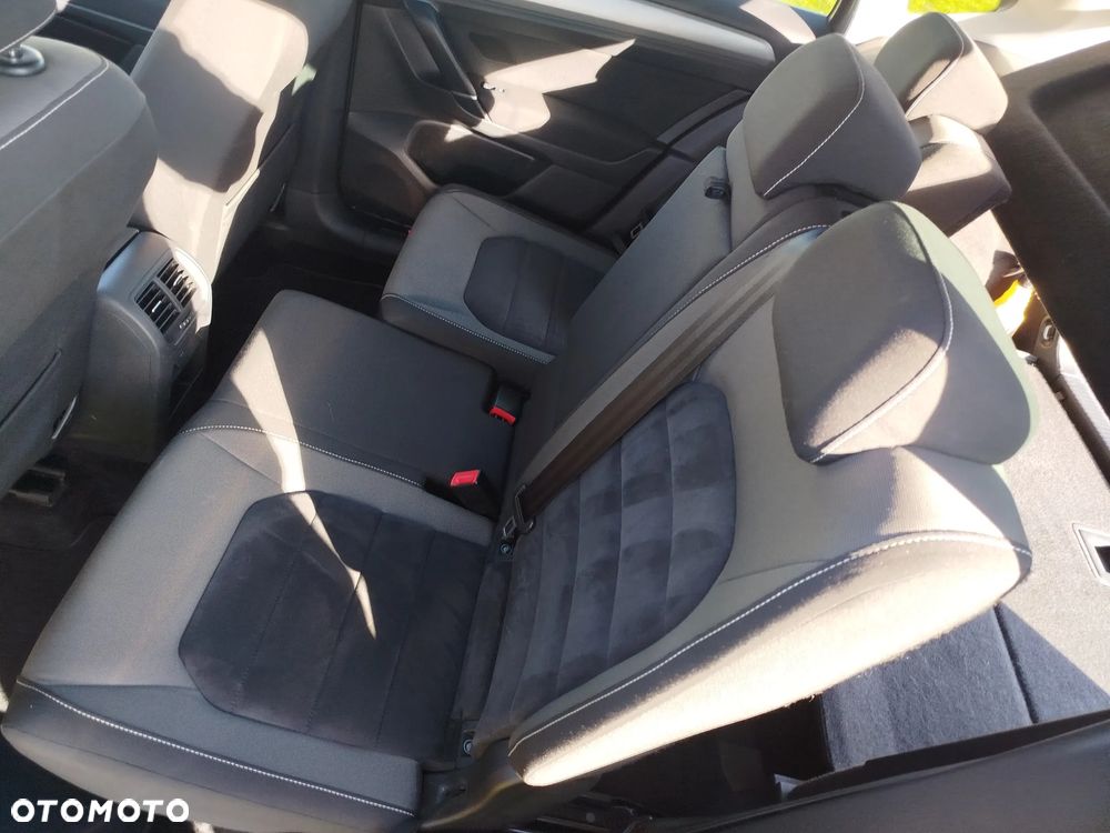 Volkswagen Golf Sportsvan - 37