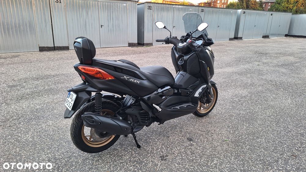 Yamaha X-max - 11