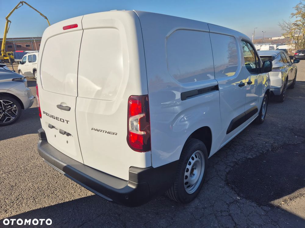 Peugeot Partner Furgon Long 950k 1.5 HDi 130KM EAT8 AUTOMAT !! OD RĘKI !! - 4