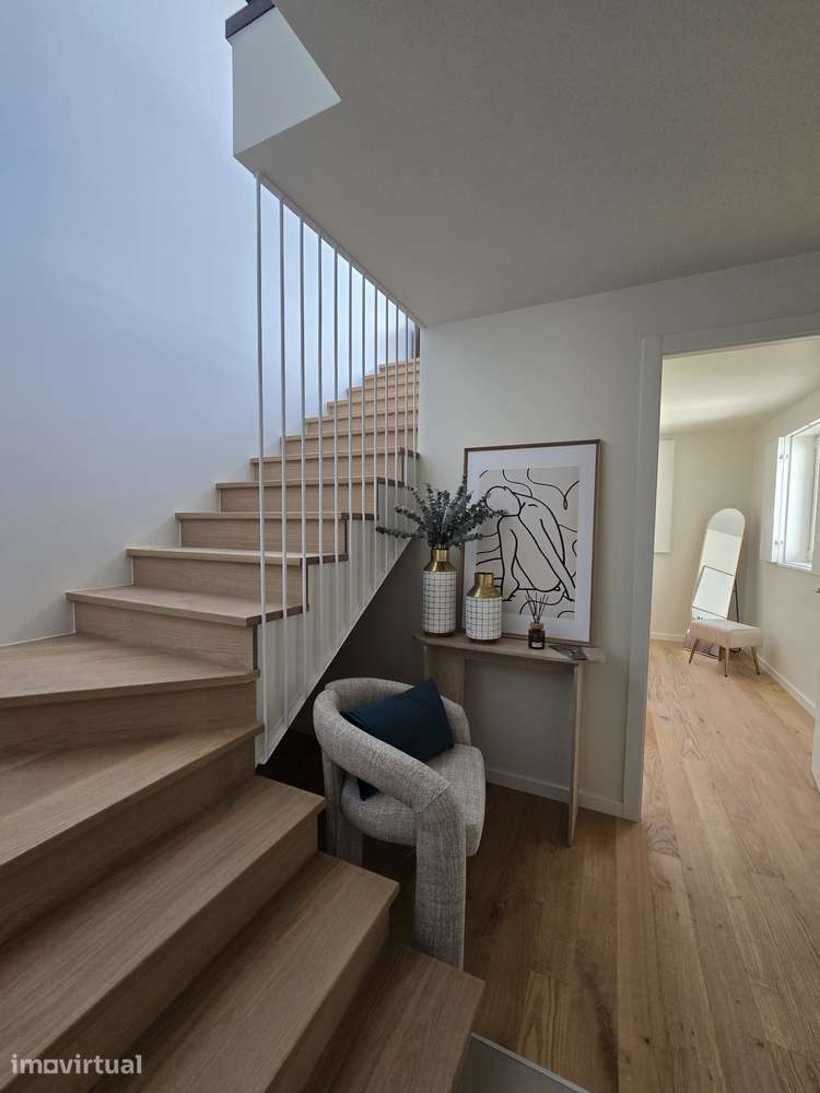 Jardim Emídia — T1 Duplex · 19