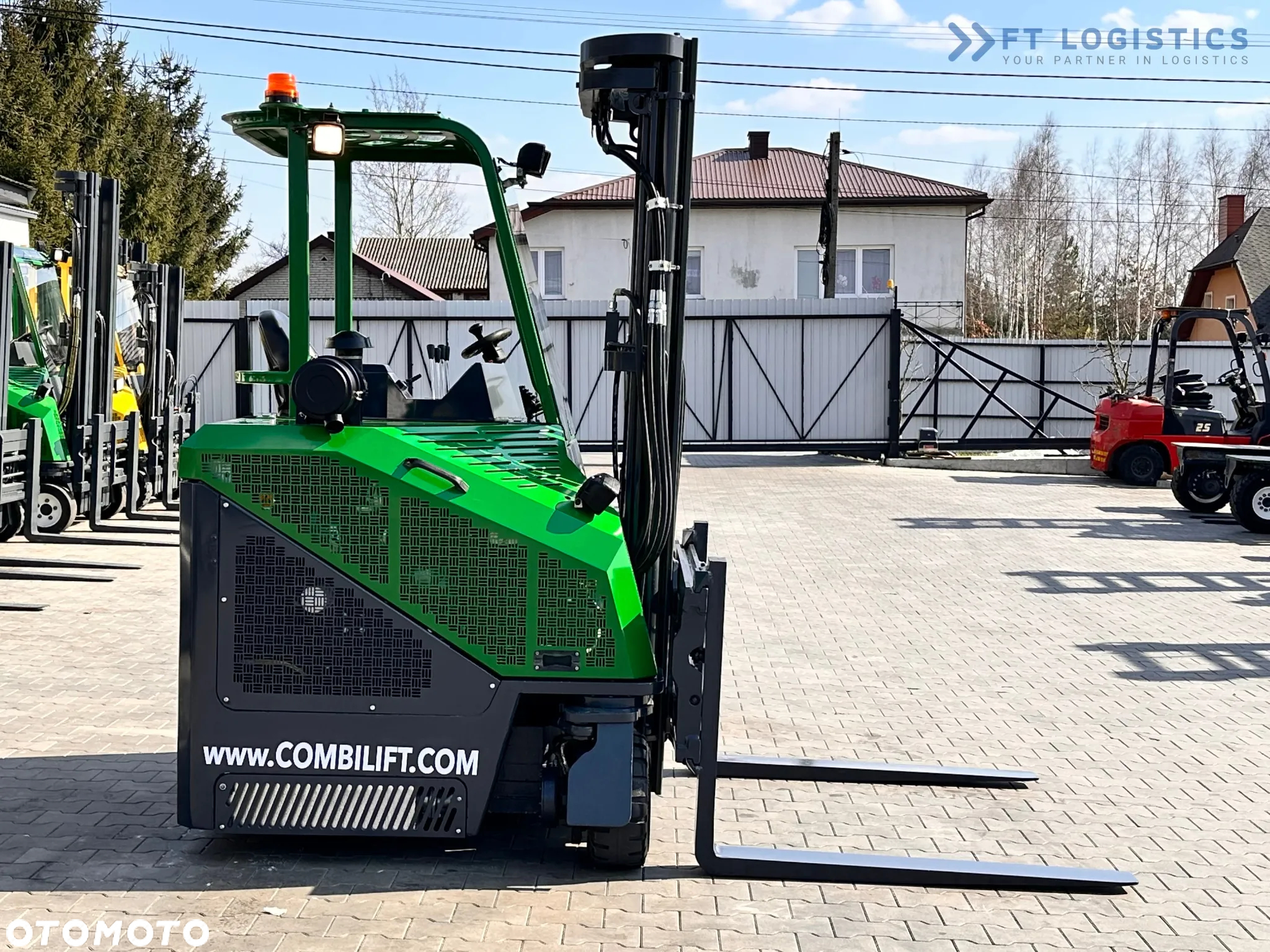 Combilift CB2500 / DIESEL / TRIPLEX / 5500MM / WOLNY SKOK / PRZESUW WIDEŁ / POZYCJONER / JAK NOWY - 7