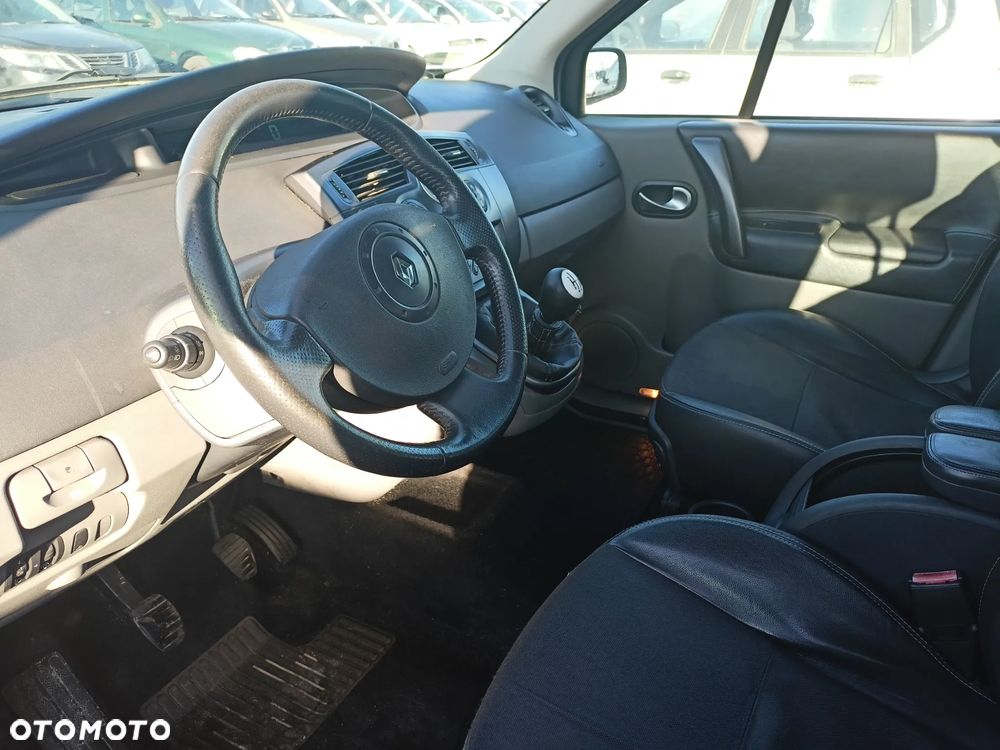 Renault Scenic 2.0 16V Turbo Confort Authentique - 6