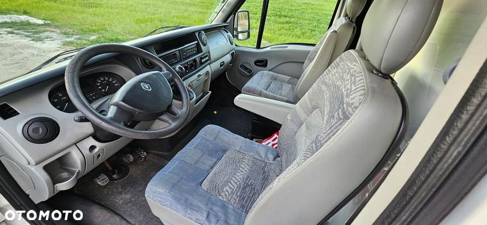 Renault Master - 24