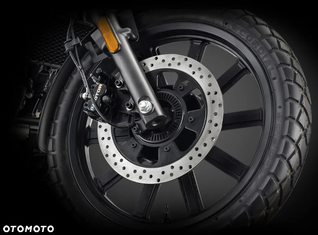 QJMOTOR SRV 125 - 12